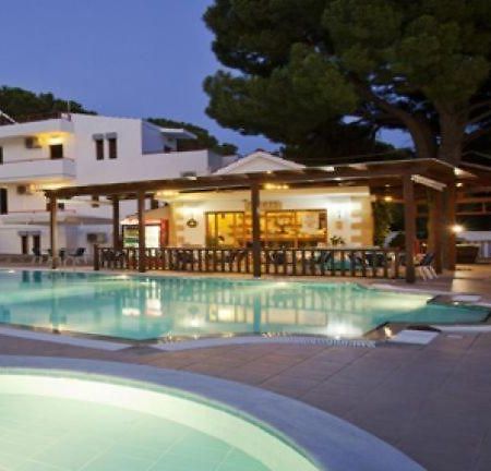 Pefkos Filoxenia Aparthotel Pefki  Exterior photo