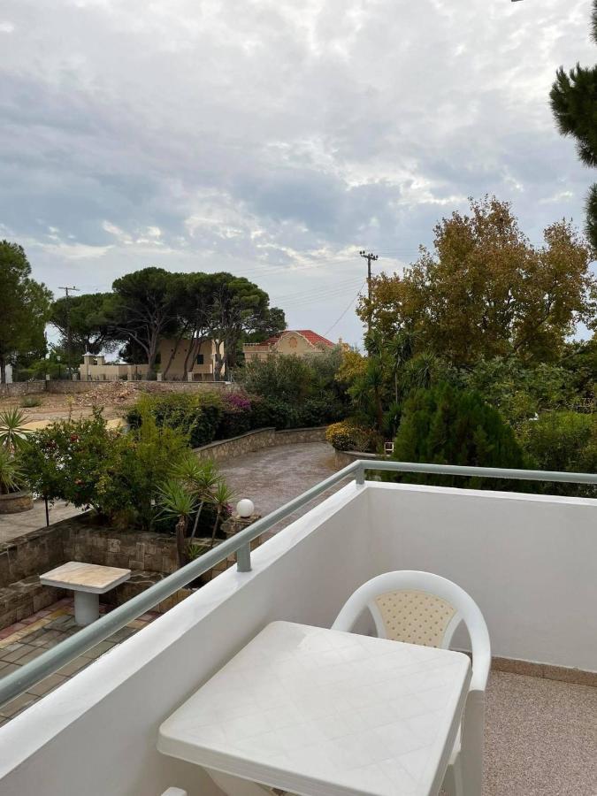 Pefkos Filoxenia Aparthotel Pefki  Exterior photo