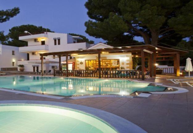 Pefkos Filoxenia Aparthotel Pefki  Exterior photo
